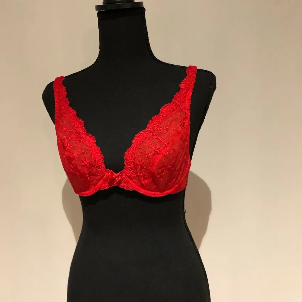 Beautiful lace bra size 34B - Picture 3 of 13